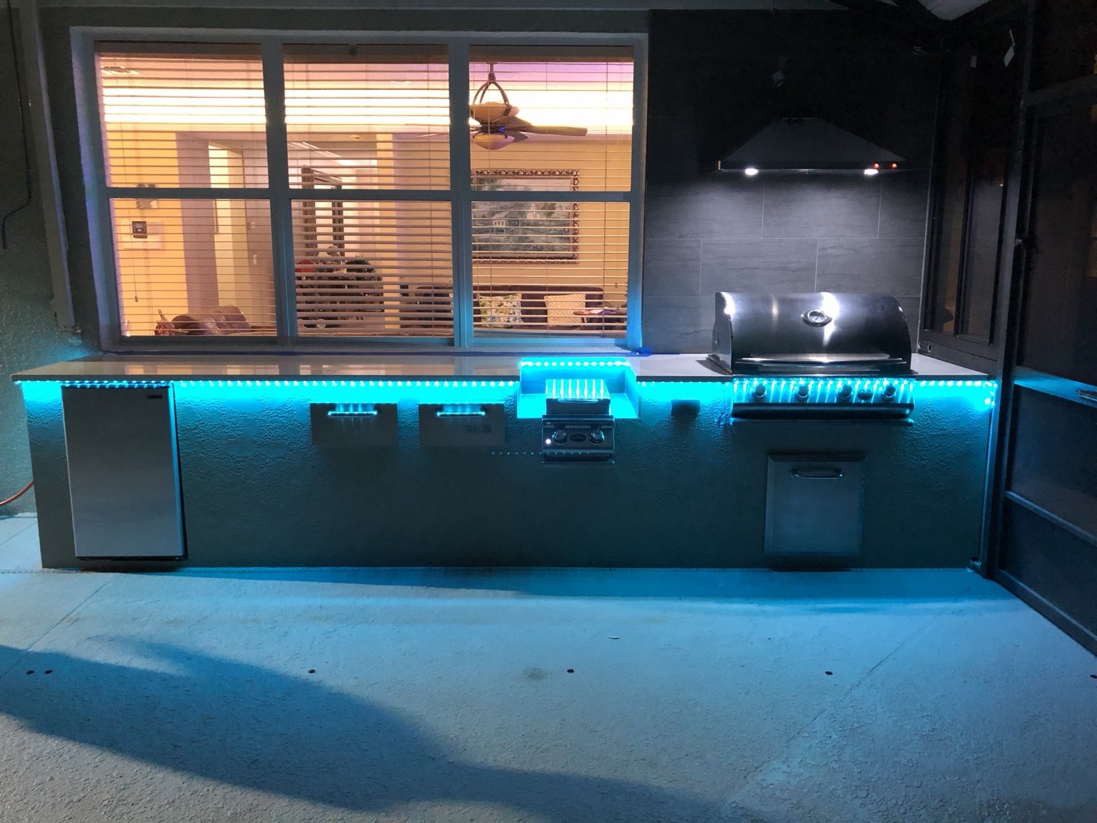 Custom outdoor kitchen LED lighting by Armo Electric